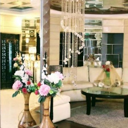 Gulberg Continental Hotel Lahore Luaran gambar