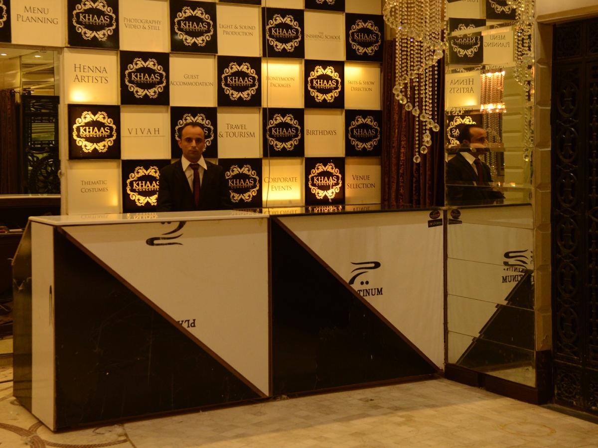 Gulberg Continental Hotel Lahore Luaran gambar