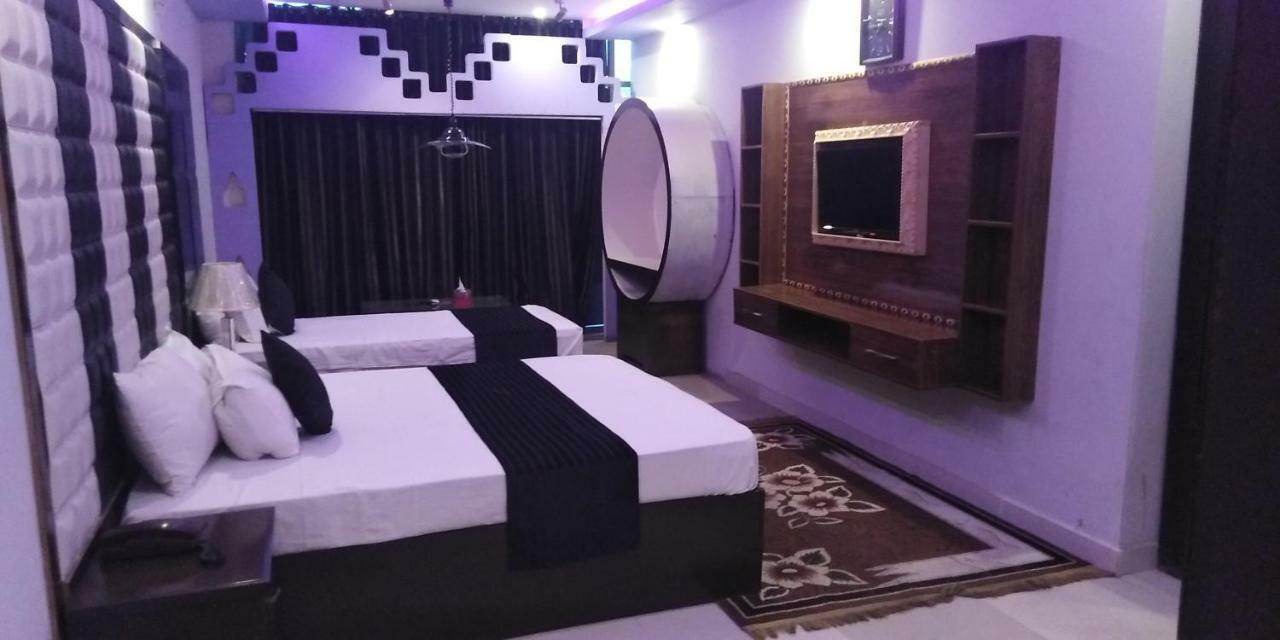 Gulberg Continental Hotel Lahore Luaran gambar