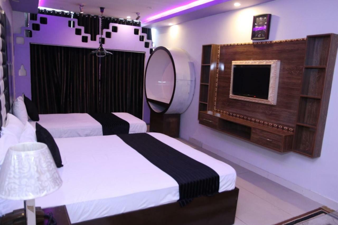 Gulberg Continental Hotel Lahore Luaran gambar