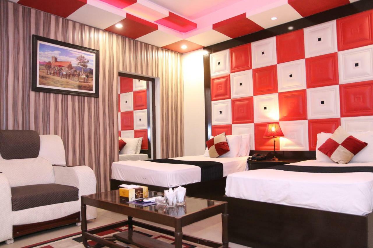 Gulberg Continental Hotel Lahore Luaran gambar